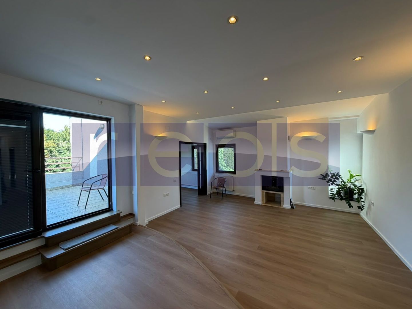 VANZARE APARTAMENT IN VILA | PARC KISELEFF | 134MP | NOU RENOVAT | - Poză 5