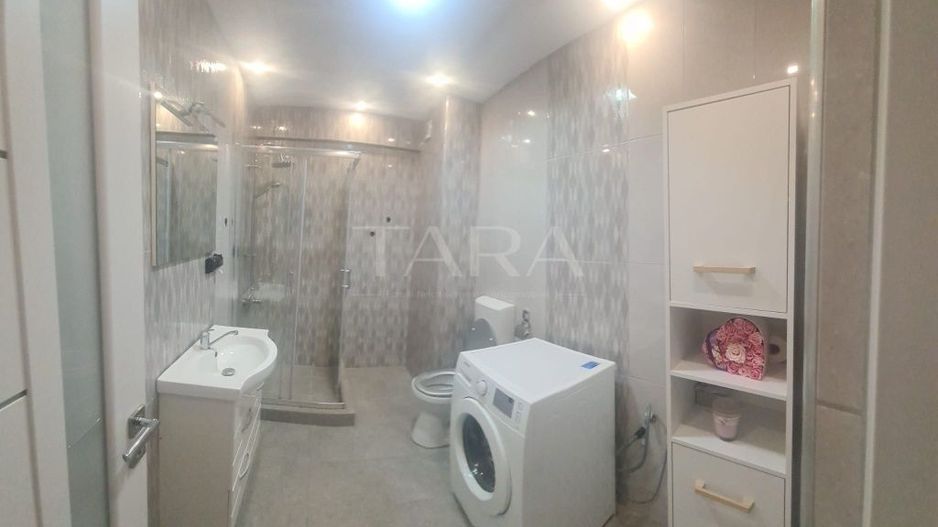 Apartament Modern cu 2 Camere și Loc de Parcare - Poză 5
