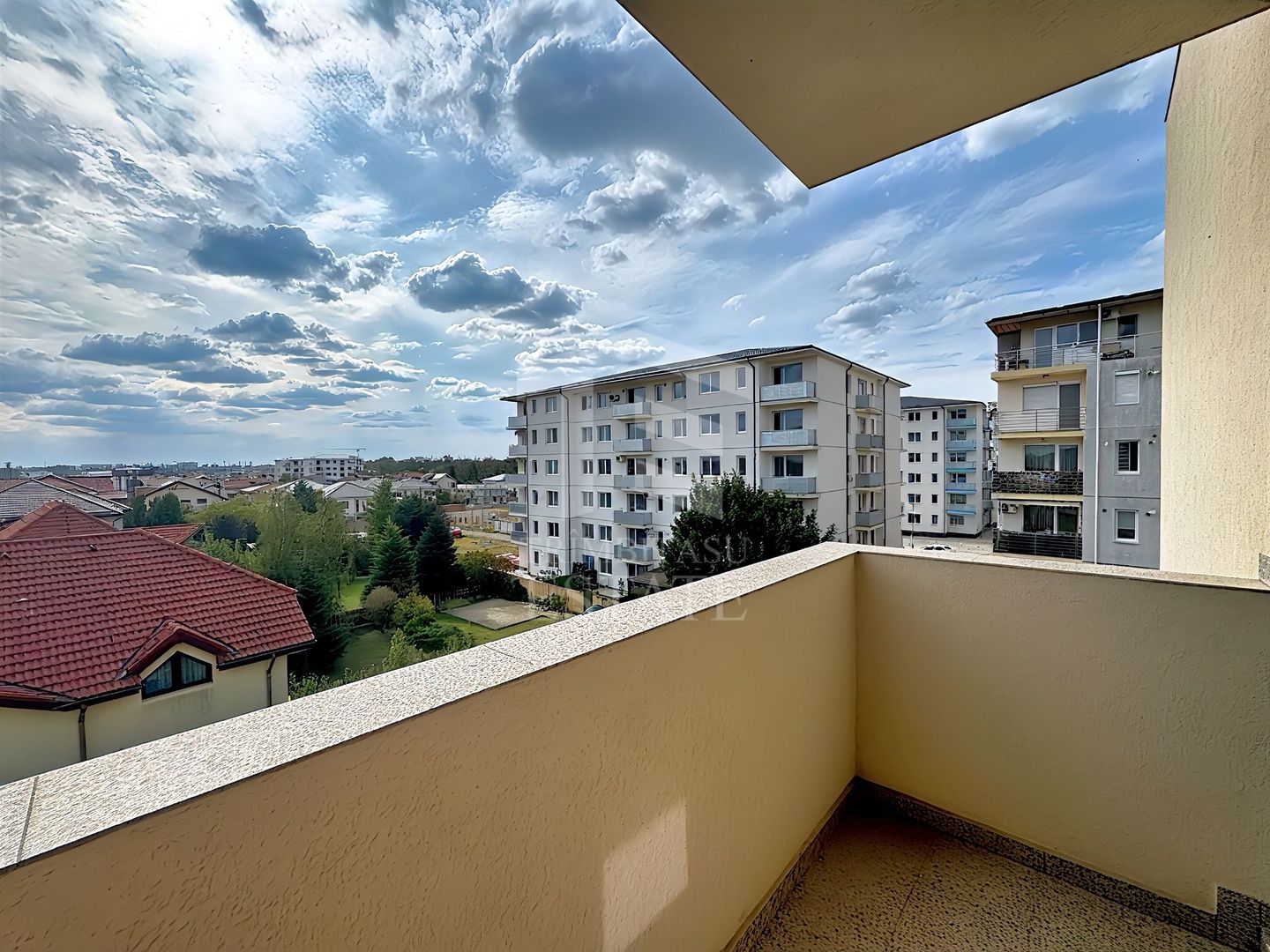 3 camere 88 mp 2 terase 2 băi 2 dressinguri etaj 3/4 lift Sos Cernica - Poză 20