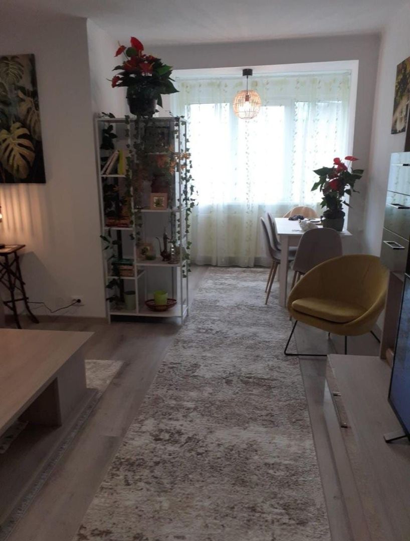 Studio modern de inchiriat - 10 minute Metrou Parc Drumul Taberei - Poză 3