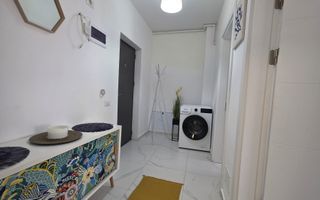 Garsoniera noua, gata de locuit, mobilata modern, Metrou Aparatori - Poză 12
