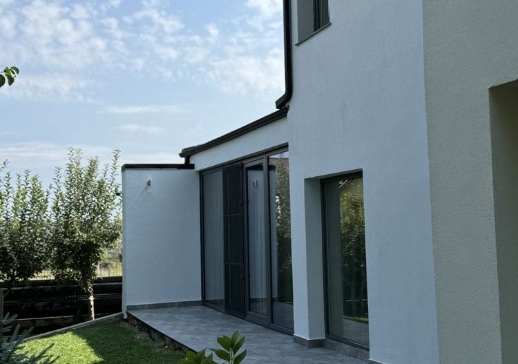 Vand Vila  Valea Lupului.1100mp - Poză 6