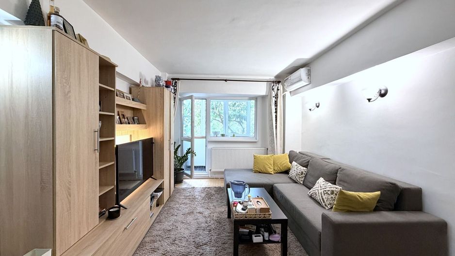 2 camere | etaj 1 | vedere spate | centrala proprie | Stefan cel Mare - Poză 2