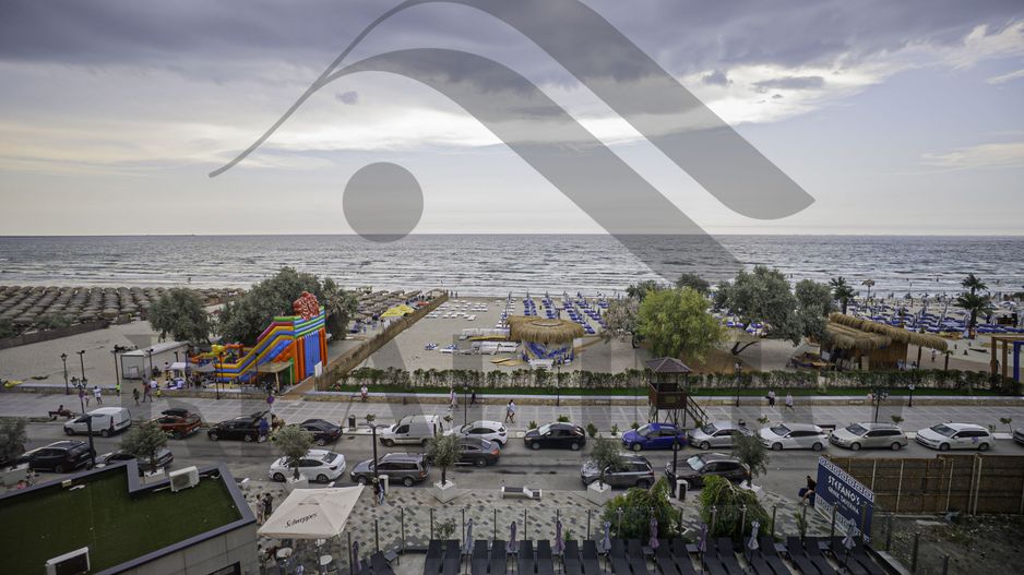 🌊 ALEZZI BEACH RESORT — APARTAMENT 3 CAMERE | VEDERE FRONTALĂ LA MARE - Poză 1