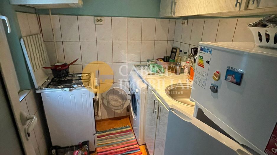 2 camere ideal pentru investitii zona Alexandru cel Bun-Pta Alexandru - Poză 3