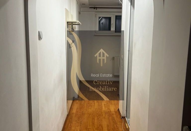 Apartament 2 camere Titan, balcon și lift - Poză 10