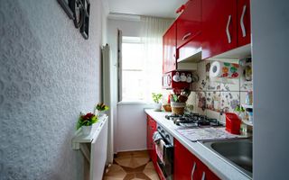 Apartament cu 2 camere semidecomandat Rogerius - Poză 4