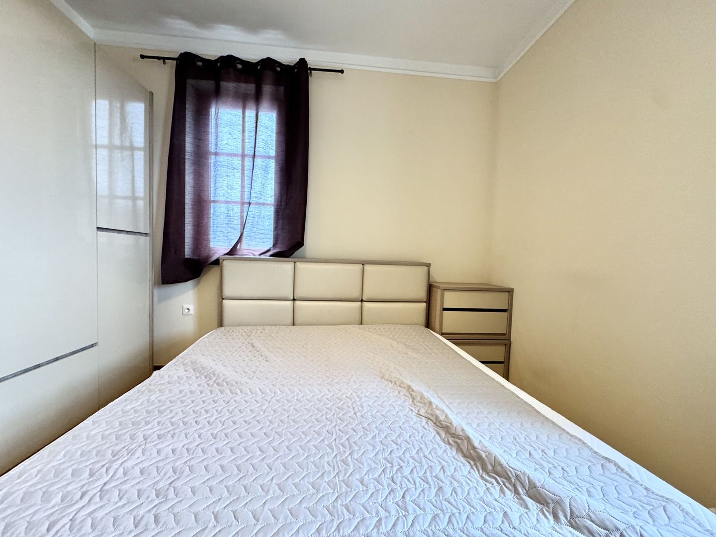 Spațiu, lumină și liniște – 2 Camere în zona Ronat - Poză 11