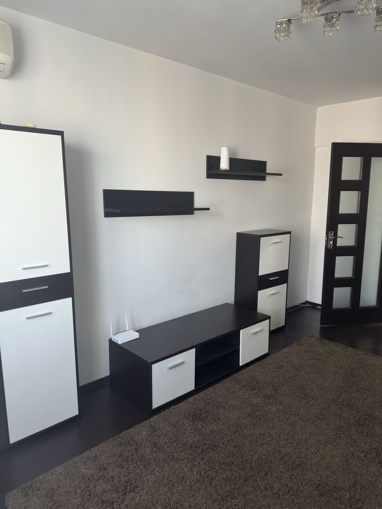 Garsoniera - Titan - Poză 1