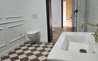 Casă renovată integral – ideală pentru birou/cabinet, sediu de firma - Poză 14