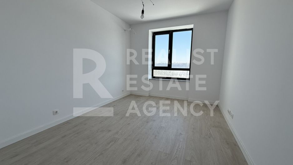 Apartament 2 camere de vânzare în nordul capitalei, lângă pădure - Poză 3