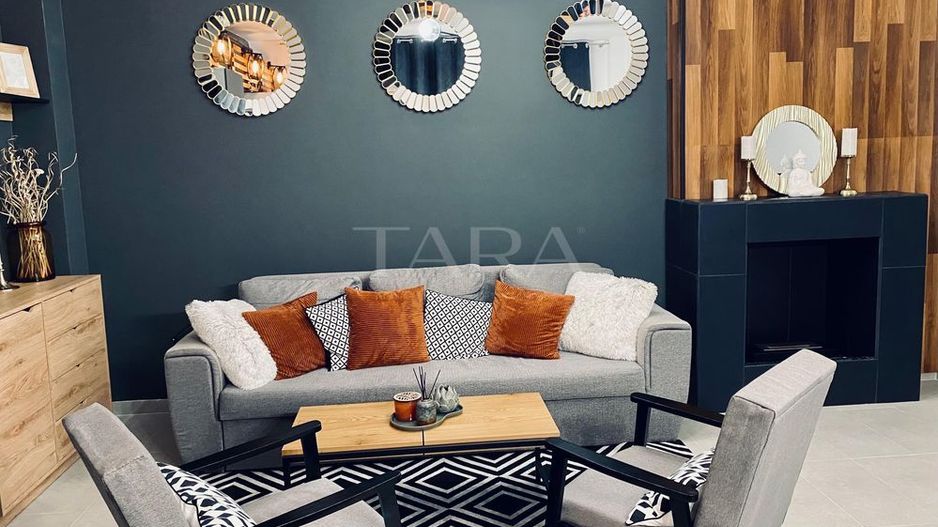 Apartament ULTRAFINISAT,  2 camere in Floresti. - Poză 1