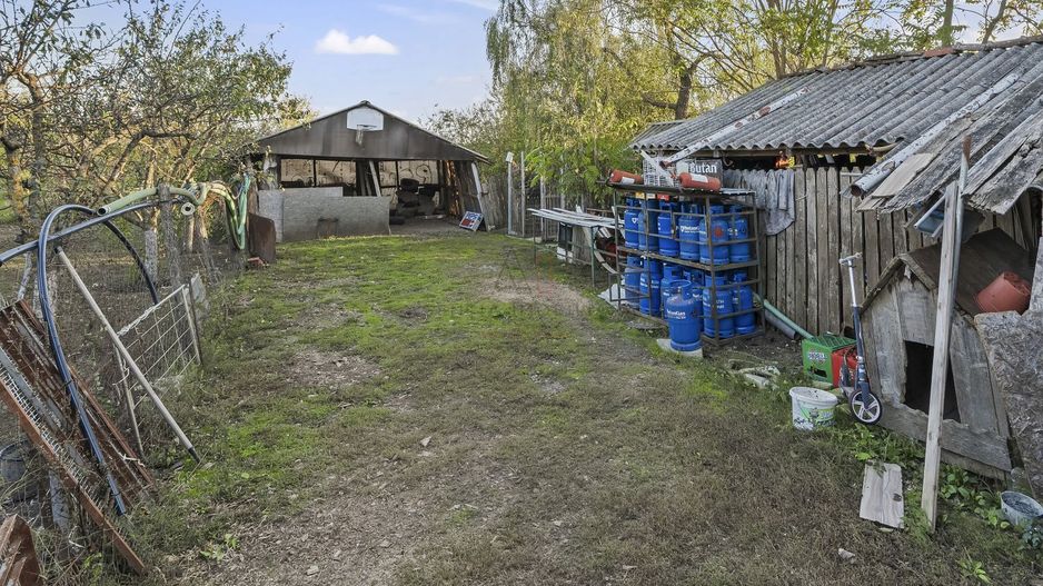 Comision 0% 2 case Vila + Spatiu Comercial + Curte Proprie - Poză 33