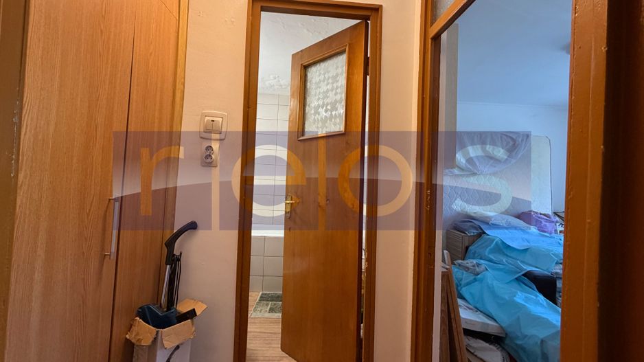 VANZARE 2 CAMERE | POTRIVIT PENTRU REZIDENTA SAU COMERCIAL | ZONA TEI - Poză 8