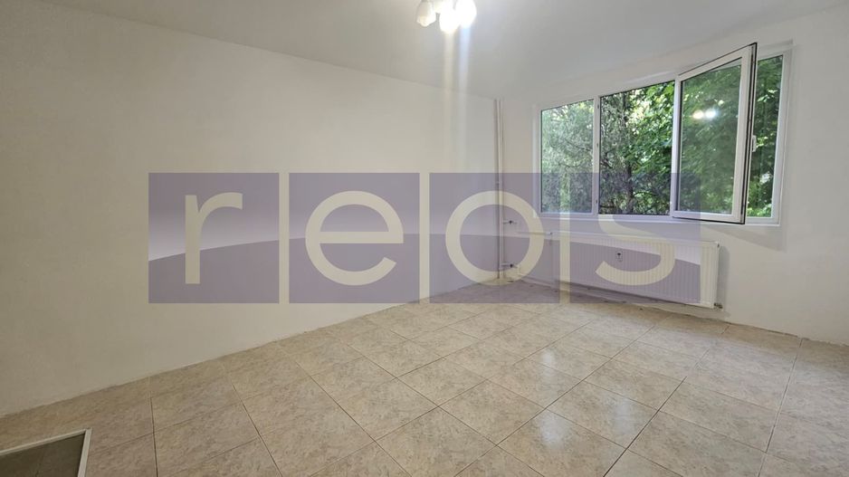 DE VANZARE – APARTAMENT  2 CAMERE DECOMANDAT -  VALEA OLTULUI | METROU - Poză 3