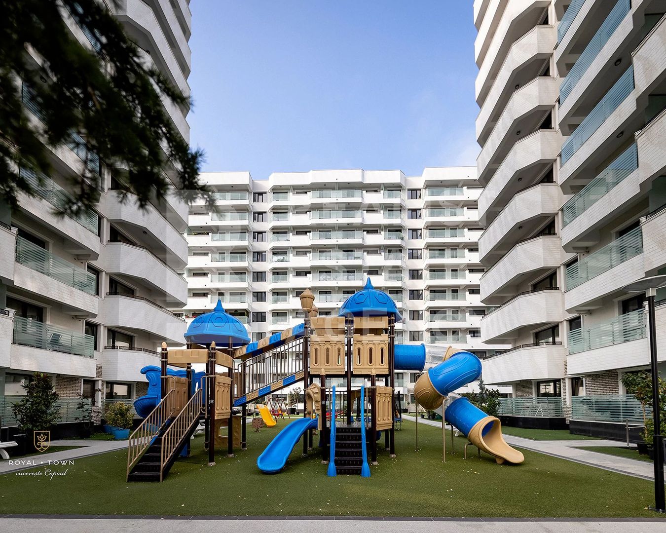 Apartament cu 2 camere, de tip D2 - Royal Town Copou - Poză 4