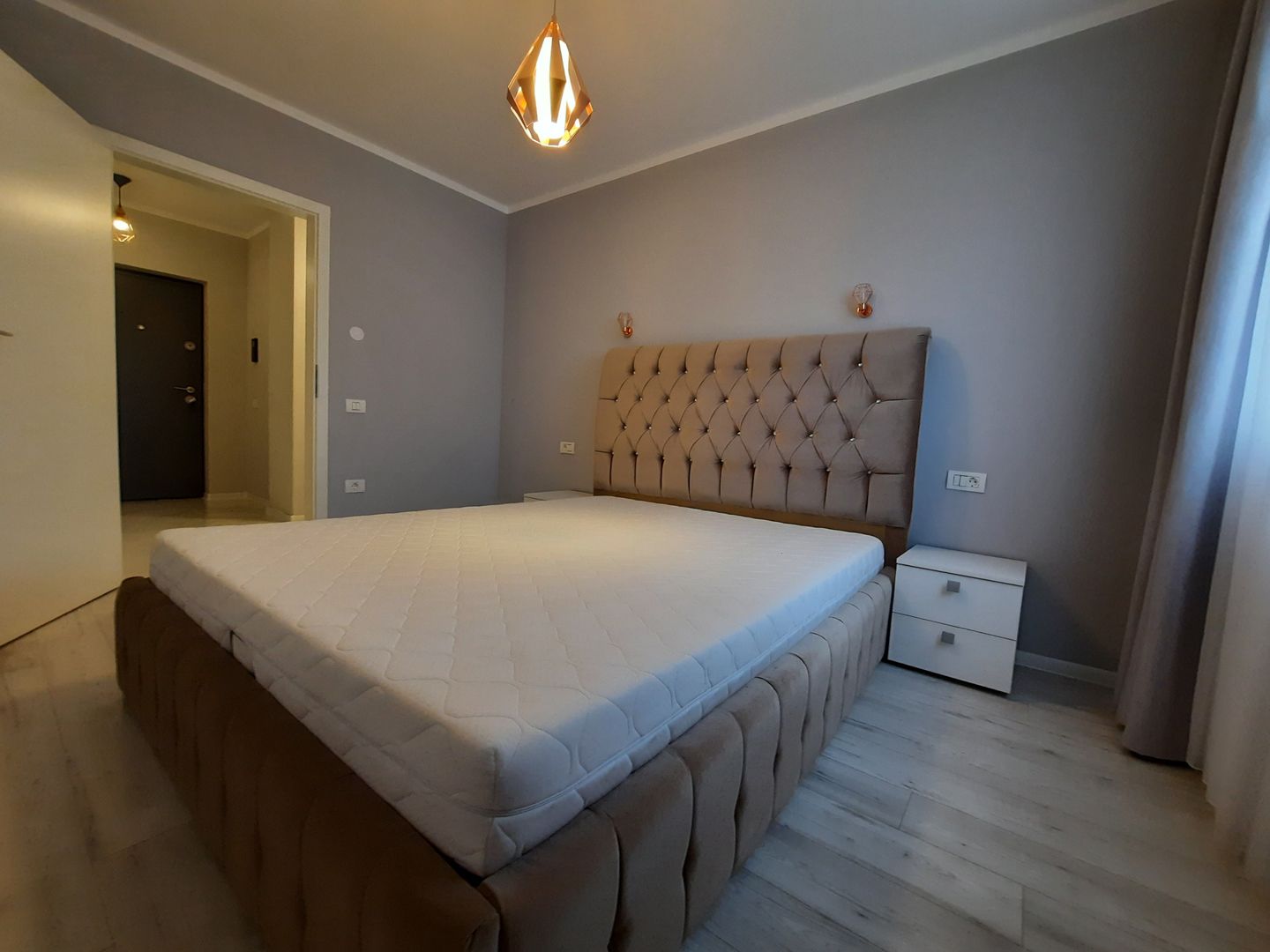 Apartament frumos cu loc de parcare si terasa 40mp - Poză 12
