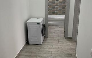 De inchiriat apartament cu 2 camere NEMOBILAT , Metalurgiei sector4 - Poză 6