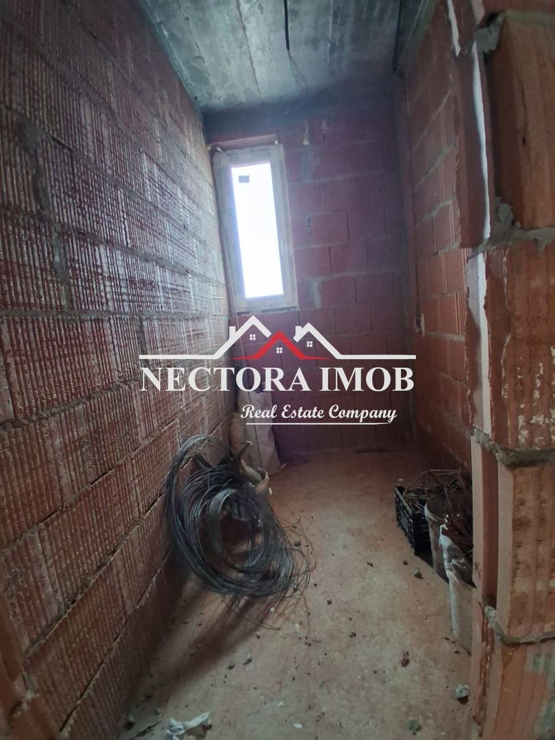 NECTORA IMOB-Casa 4 camere,2 bai,Zona Paleu,Toate Utilitatile, 572 mp - Poză 4