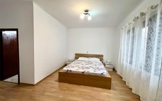 Apartament 80 mp in vilă 1935| Piața Unirii | Curte + Boxă 10 mp - Poză 4