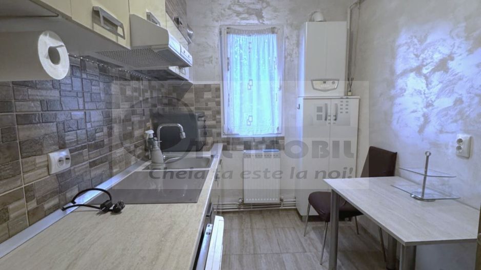 Apartament 2 camere de închiriat – Podu Roș, Bulevardul Țuțora - Poză 9