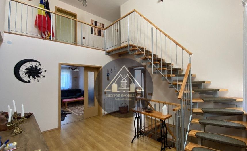 Casă mare și modernă - Poză 10