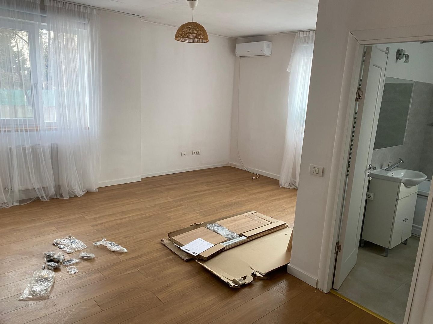 Apartament 3 camere Biharia-Băneasa - Poză 6
