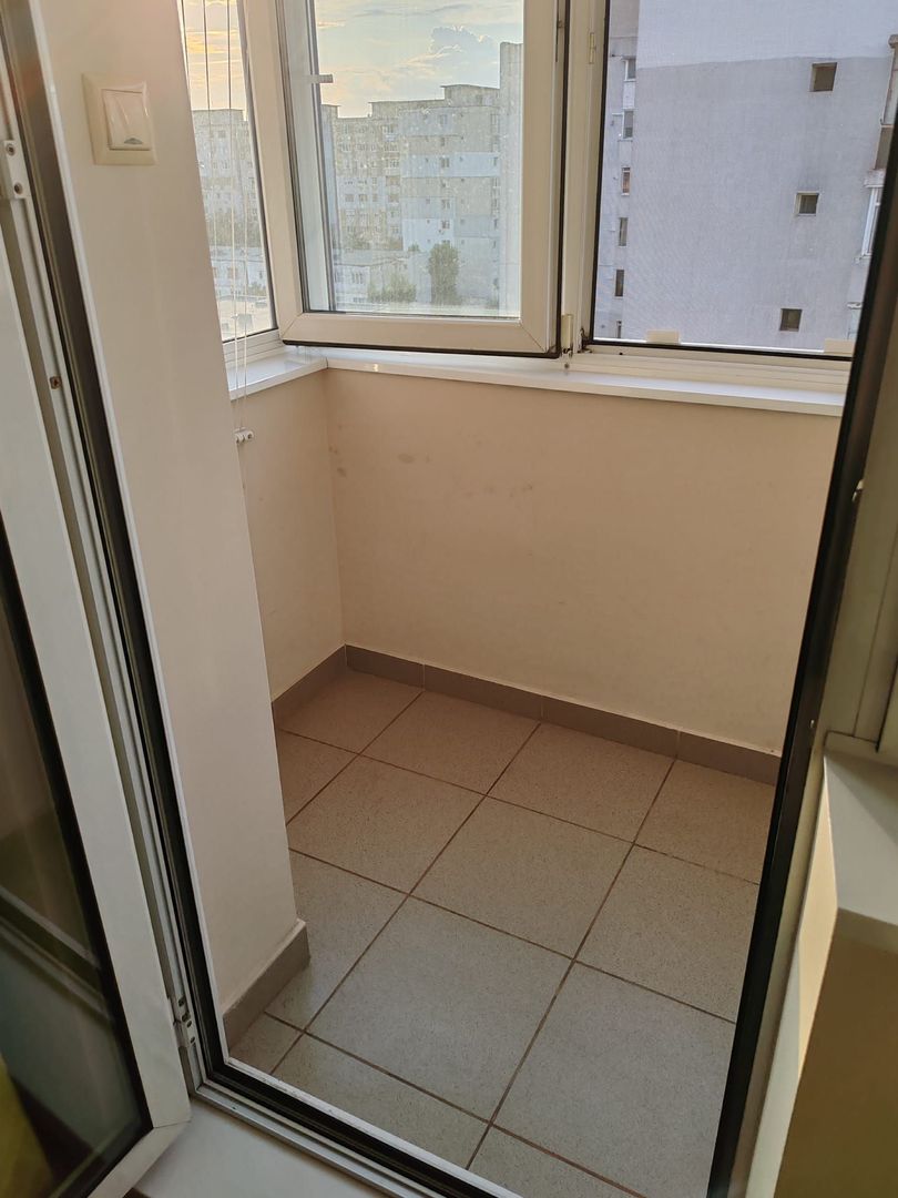 Apartament 4 camere, decomandat,  Micro 20 - COMISION 0% PENTRU CUMPĂRĂTOR! - Poză 8