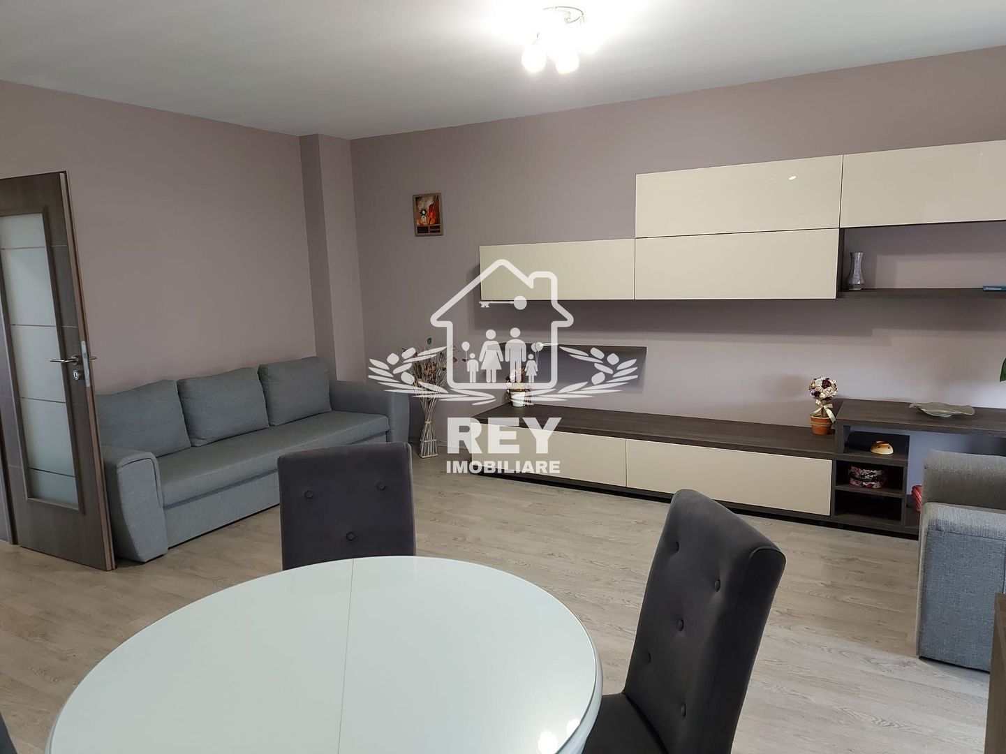 PROPRIETAR , Inchiriez apartament modern 3 camere , zona Turnisor, P privata - Poză 3
