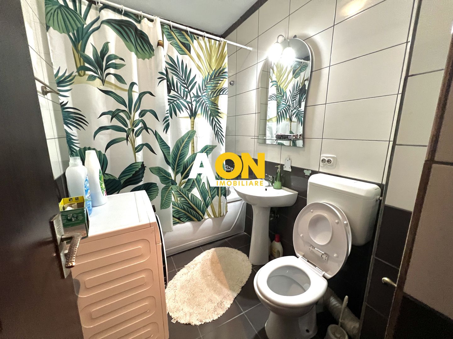 Apartament cu 2 camere, etaj 1, loc de parcare, 2 balcoane - Poză 5