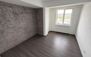 3 CAMERE DECOMANDAT--ETAJ 1-- ROND MALL MOLDOVA - Poză 4