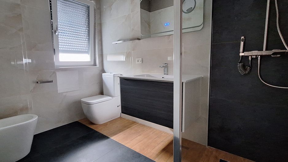 Locuinta individuala in stil mediteranean - Poză 38