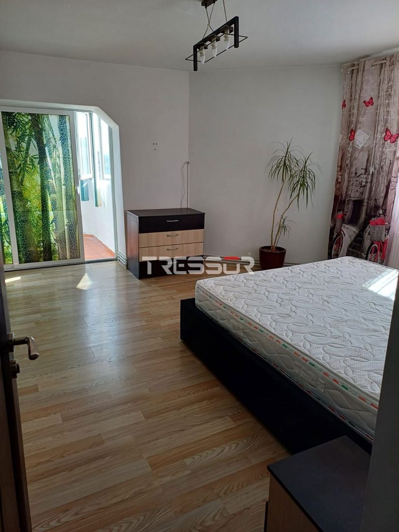 Apartament 3 camere – Zona Big (Bratiănu) – Mobilat, Utilat, Loc parcare - Poză 3
