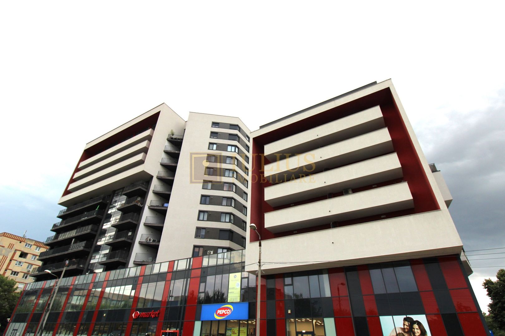 Soarelui complex Uranus Plaza. Aproape de Spitalul Judetean - Poză 2