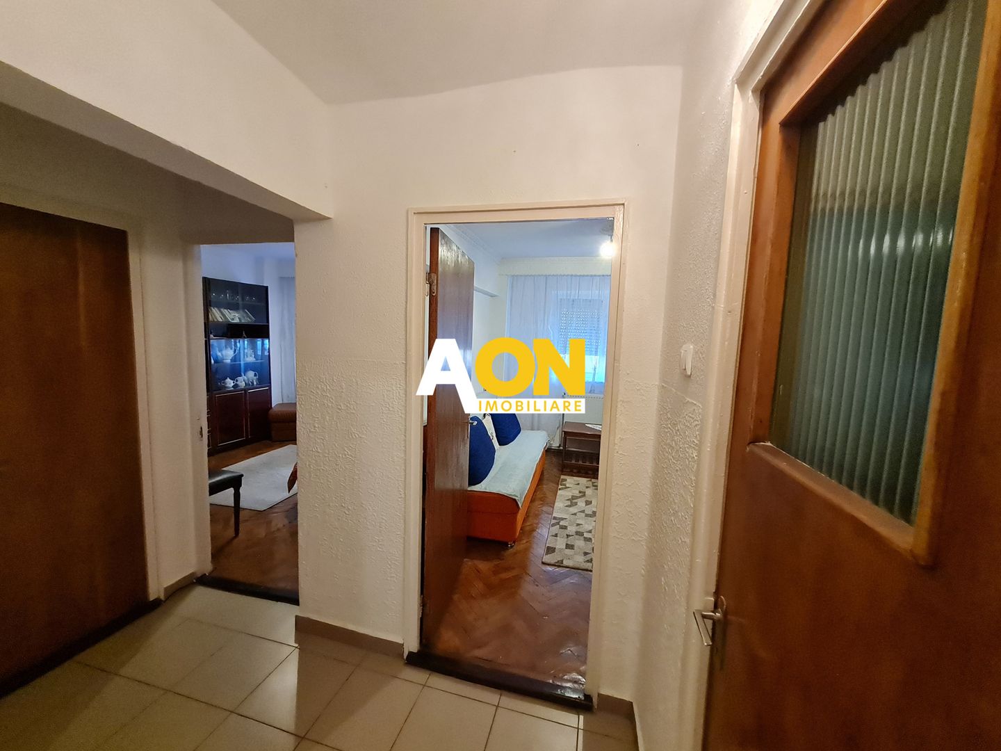 Apartament 3 Camere, decomandat, 2 Bai, 69 mp, Zona Liceului Sportiv - Poză 9