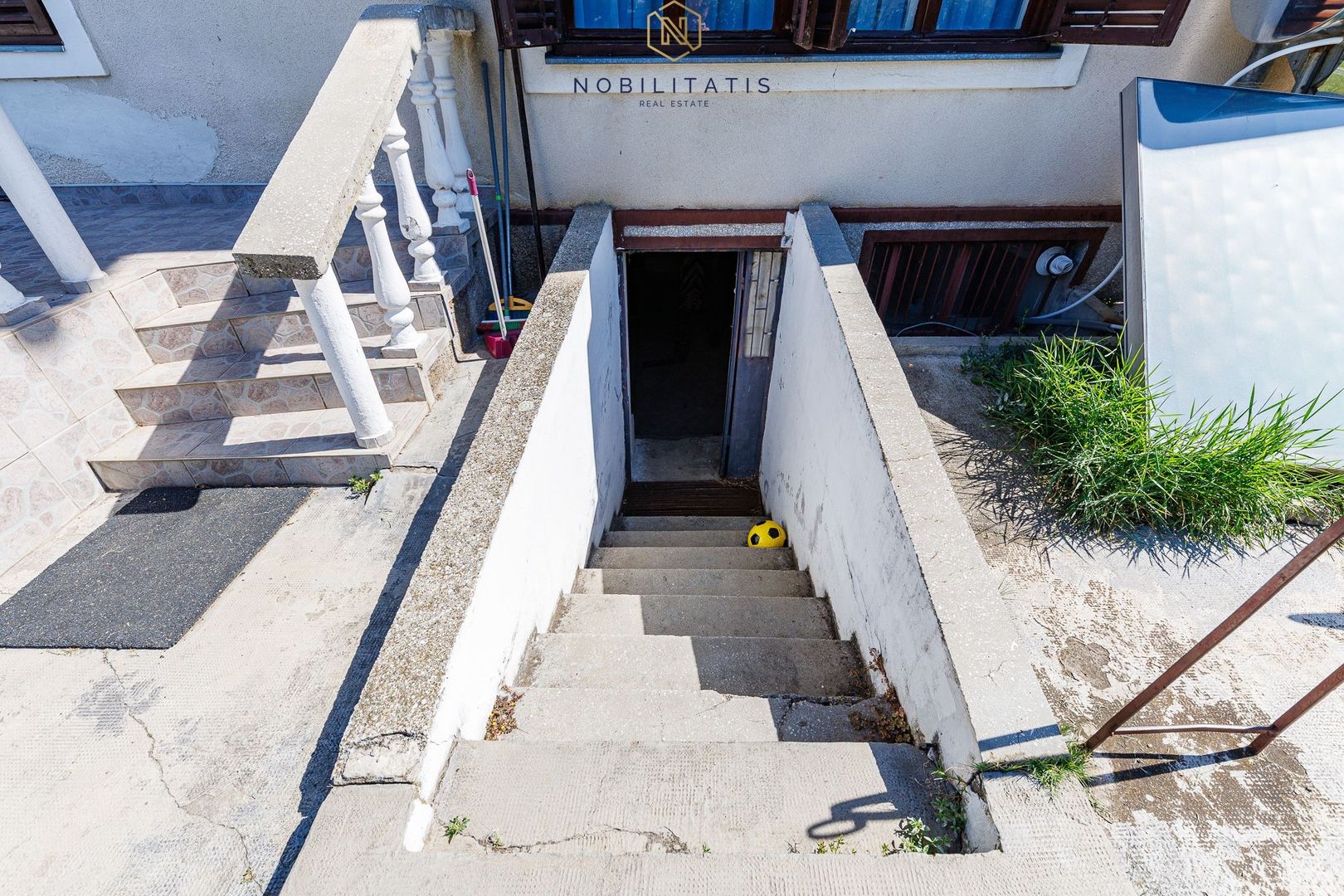 Vânzare casă individuală cu potențial extraordinar în Dumbrăvița - Poză 12