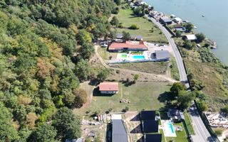 Casa de vacanta/pensiune cu teren de 3780mp | Clisura Dunarii - Poză 5