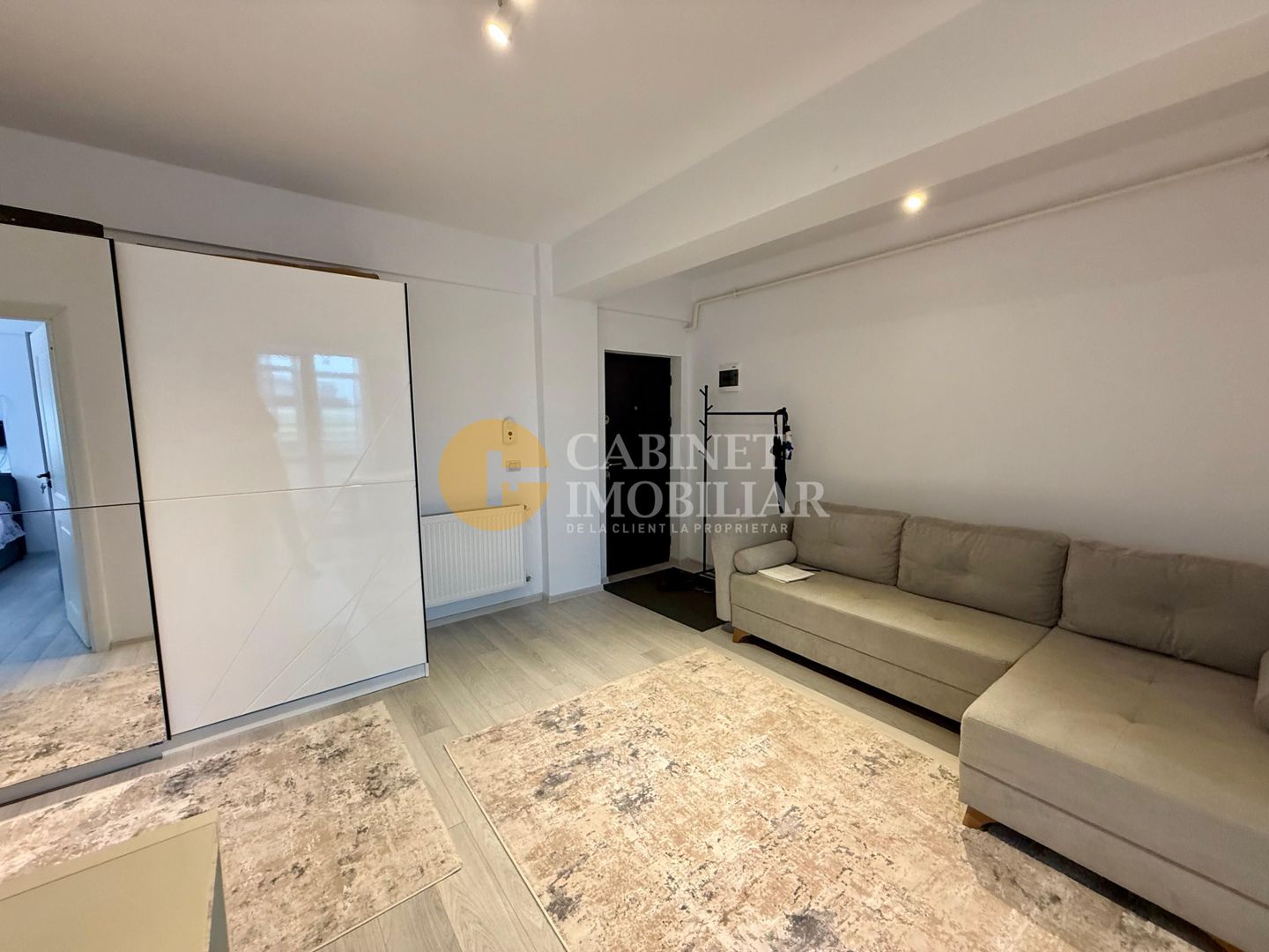 2 CAMERE DECOMANDAT--MOBILAT+UTILAT--VALEA LUPULUI - Poză 1