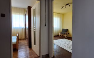 Apartament cu 3 camere - Central - Poză 5