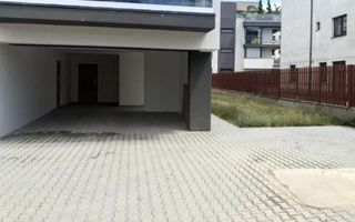 Locuiești la doi pași de Coresi Dar vezi orașul din alt unghi - Poză 6