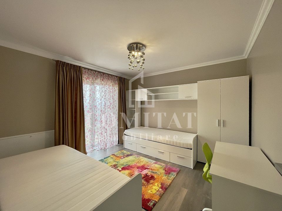 Casă ultramodernă cu terasă panoramică strada Voroneț - Poză 13