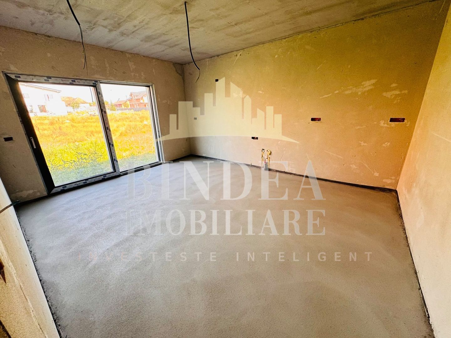 Casa individuala P+ M Pischia 167mp utili, 723mp teren - Poză 9