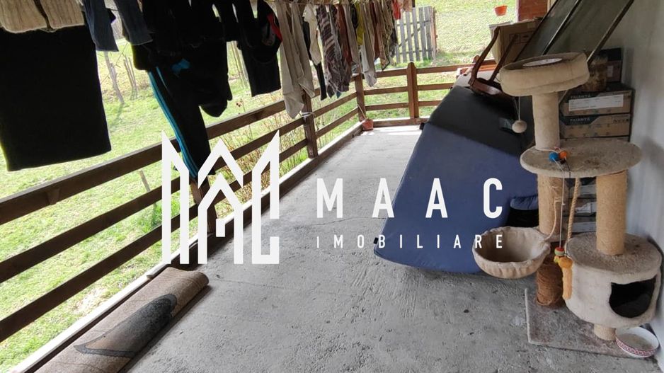 Casa Vantului si 8000 metri patrati in Abrud - Poză 24