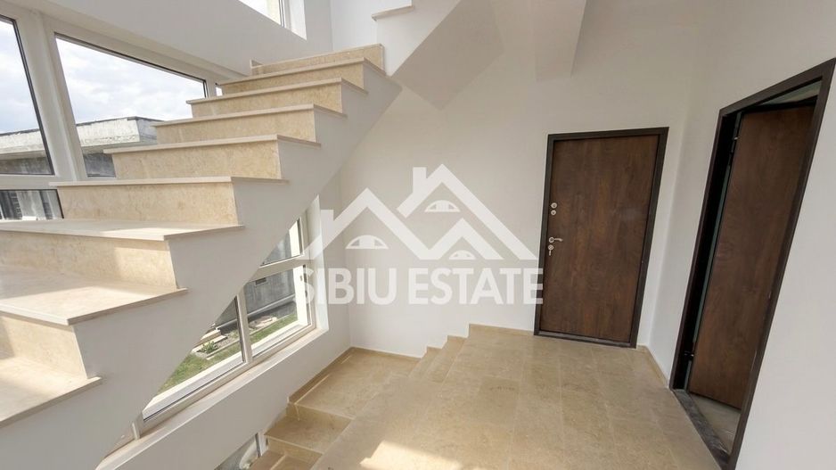 Apartament 3 camere Selimbar Avantaj client 5000 euro la achizitie - Poză 11