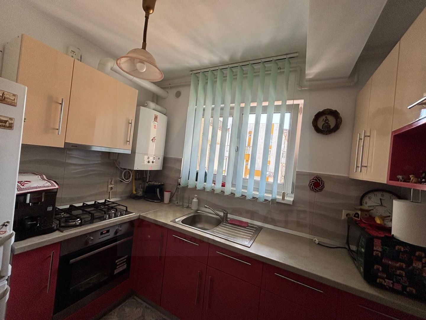 Apartament impecabil 69,5mp 3 camere  2 băi etaj 1 cu loc de parcare - Poză 17