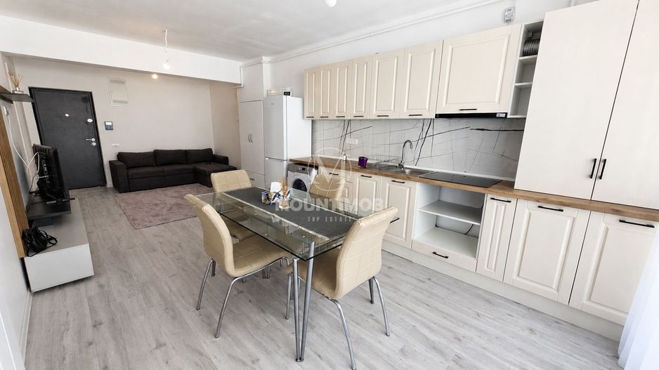 Studio spatios 42,67 mp + balcon 9 mp, Etaj 2 | Parcare subterană - Poză 3