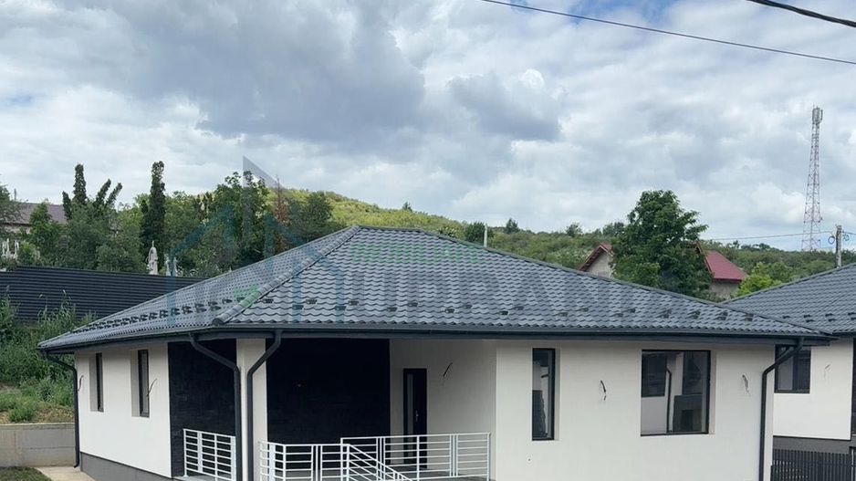 Casa de vânzare Tomesti - Poză 1