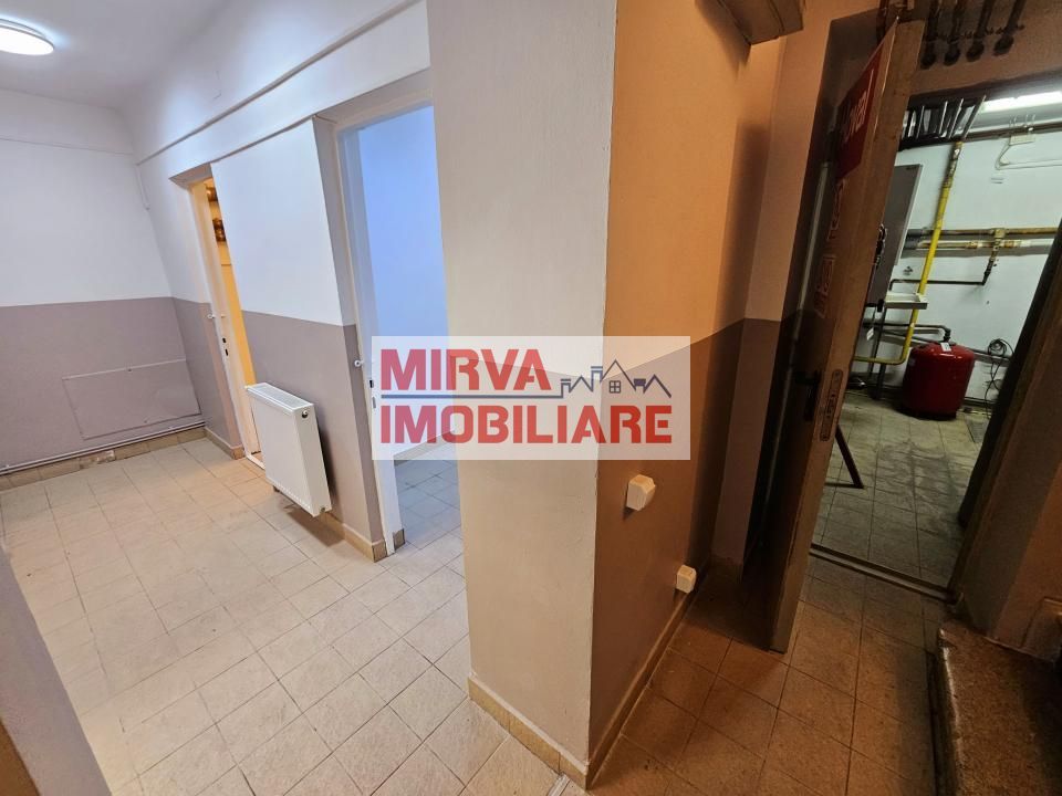🏢 Spațiu de birouri – 5 camere, 3 băi – Mansardă vilă, Central - Poză 57