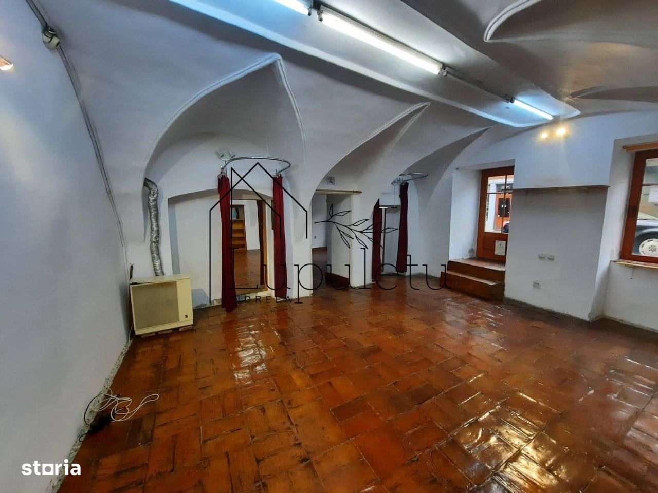 Spațiu Comercial de Închiriat | 60 MPU| Ultracentral–Podul Minciunilor - Poză 1