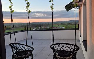 Penthouse cu terasa generoasa 53 mp prima inchiriere Calea Surii Mici - Poză 18